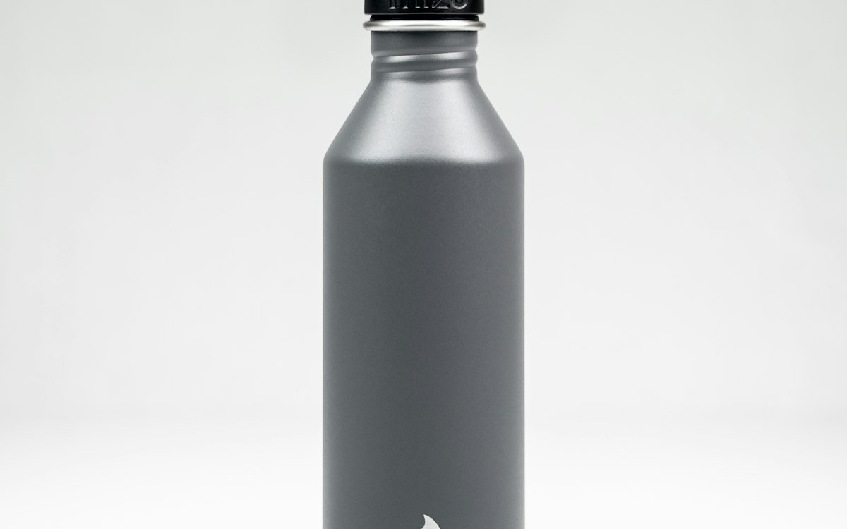 Black Mizu stainless steel tumbler